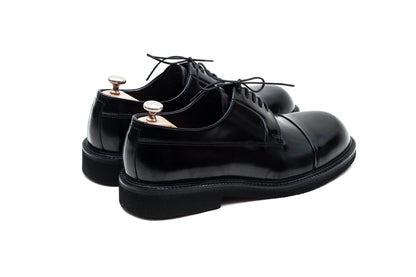 California Derby Black Shoe