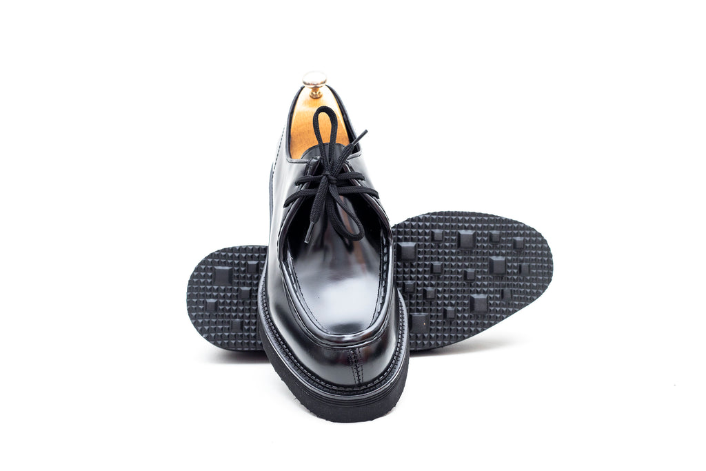 Voguish Wallabee Black Leather