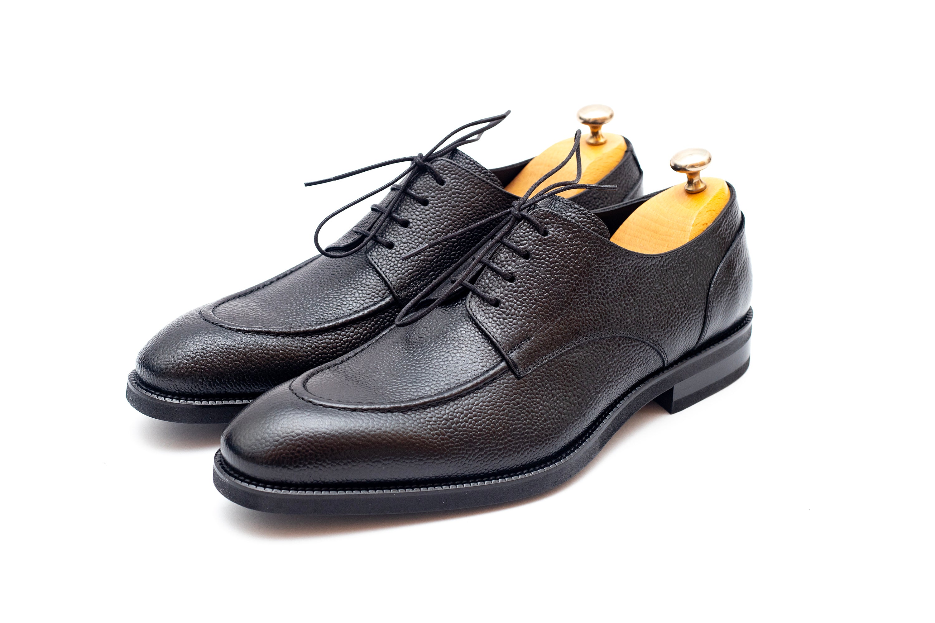 Dandelion Black Derby Lace up Shoe