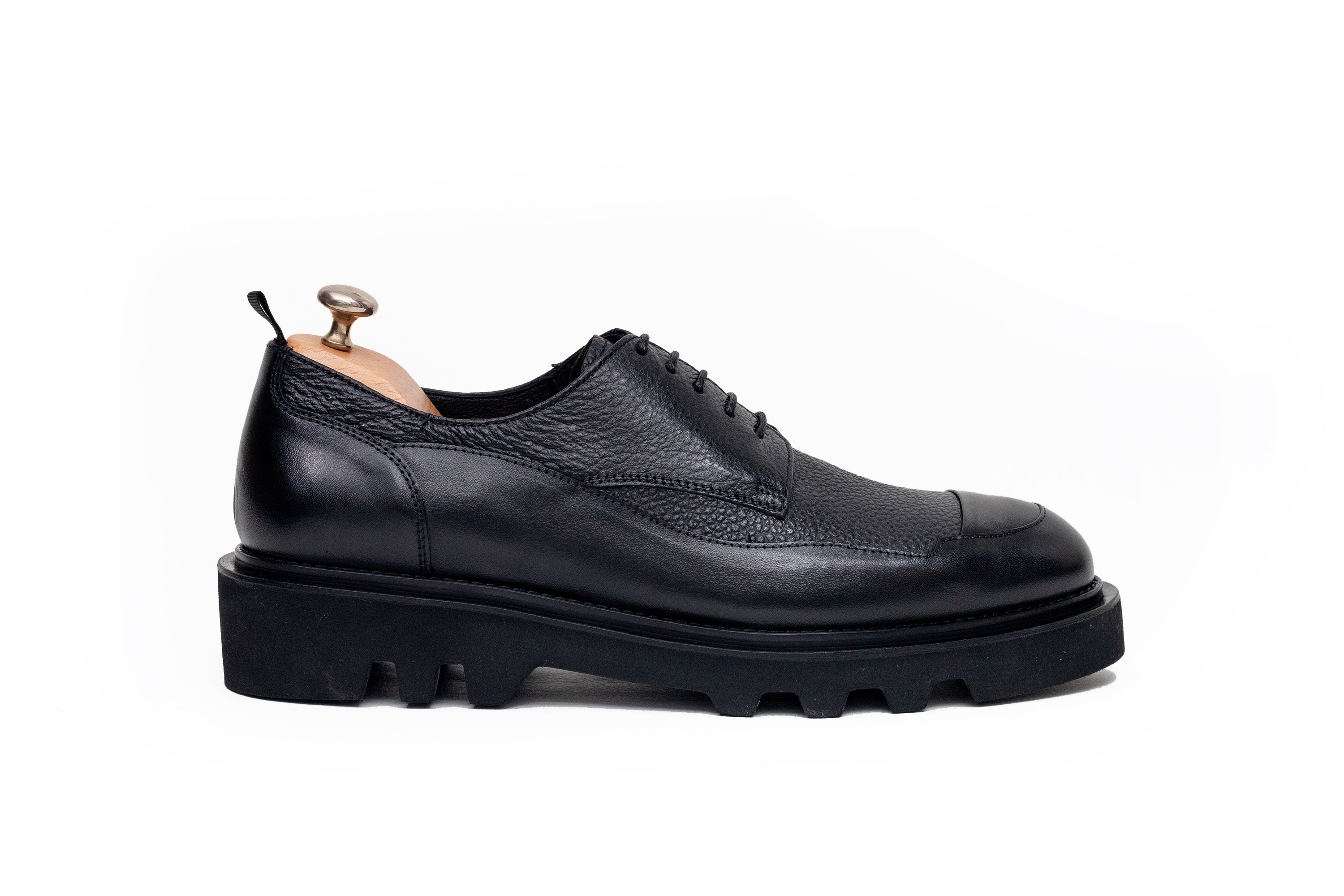 Grandeur Derby Lace up Black Shoe