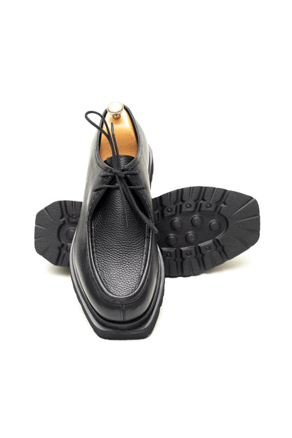 Voguish Square Wallabee Black